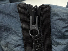 Load image into Gallery viewer, 新品未使用 FFFPOSTALSERVICE トリプルエフポスタルサービス BP VEST ダウンベスト サイズ4 ブルー タイダイ柄 中古 4b008160