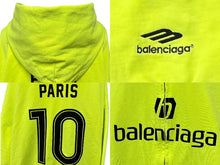 Load image into Gallery viewer, 極美品 BALENCIAGA バレンシアガ Soccer Paris Zip-Hoodie ジップアップフーディー パーカー 744457 サイズXXL グリーン 中古 4b008199