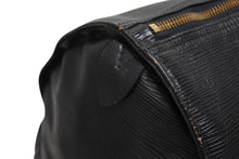 画像をギャラリービューアに読み込む, LOUIS VUITTON ルイヴィトン ボストンバッグ トラベルバッグ M42942 キーポル55 ブラック エピレザー ゴールド金具 良品 中古 4b008254