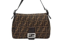 画像をギャラリービューアに読み込む, FENDI フェンディ ズッカ柄 マンマバケット ワンショルダーバッグ ブラウン ロゴ コットンキャンバス レザー 美品 中古 4b008343