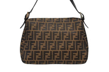 画像をギャラリービューアに読み込む, FENDI フェンディ ズッカ柄 マンマバケット ワンショルダーバッグ ブラウン ロゴ コットンキャンバス レザー 美品 中古 4b008343