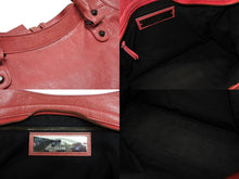 Load image into Gallery viewer, BALENCIAGA バレンシアガ ハンドバッグ 173084 ザジャイアントシティ ピンク レザー 付属ミラーあり 美品 中古 4b008359