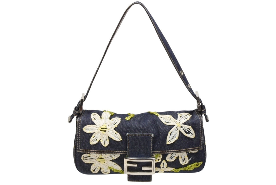 極美品 FENDI フェンディ フラワー デニム マンマバケット エンブロイダリー ワンショルダーバッグ 26421 刺繍 ネイビー シルバー金具 中古 4b008374