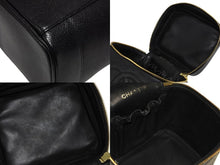 画像をギャラリービューアに読み込む, CHANEL シャネル バニティバッグ ハンドバッグ A01998 キャビアスキン ココマーク ブラック ゴールド金具 美品 中古 4b008734