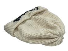 画像をギャラリービューアに読み込む, 極美品 CHANEL シャネル カシミヤ ニットキャップ ビーニー ニット帽 アイボリー ブラック ビーズ 中古 4b008823