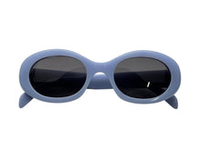 Load image into Gallery viewer, 新品同様 CELINE セリーヌ トリオンフ アセテートサングラス オーバル CL40194U イタリア製 ブルー シルバー金具 サイズ52◻︎22 中古 4b008854