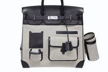 Load image into Gallery viewer, 新品同様 HERMES エルメス オータクロア40 カーゴ ハンドバッグ トワルアッシュ ヴォーエバーカーフ エクリュ ブラック Z刻印 2021年 SV金具 中古 4b008862