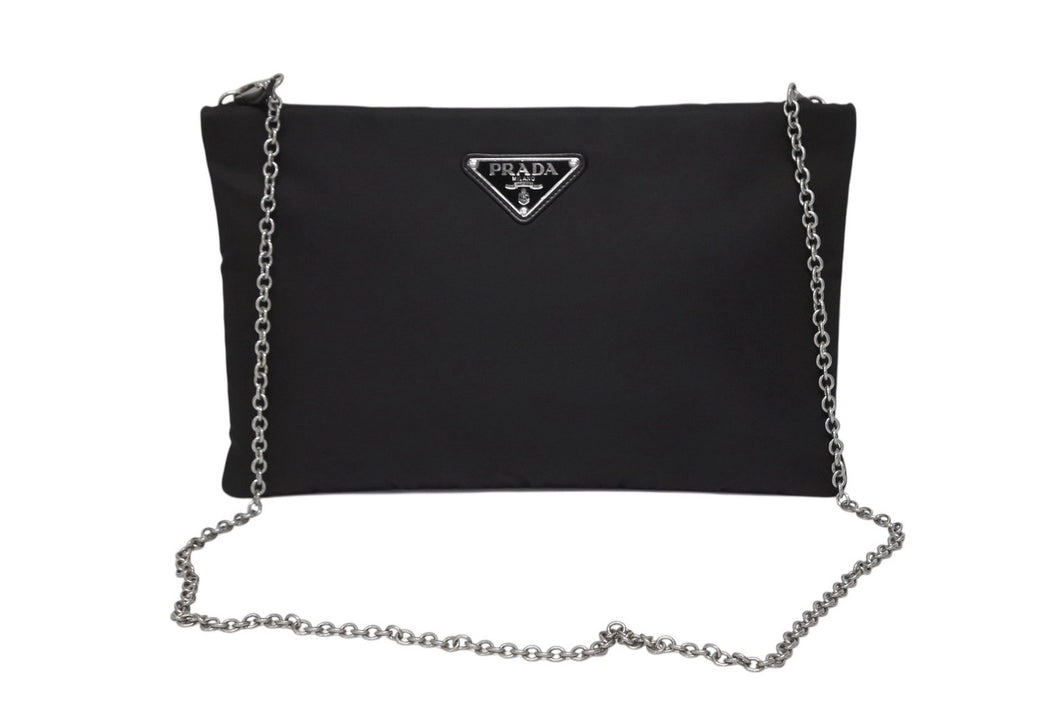 極美品 PRADA プラダ チェーンショルダーバッグ トライアングルロゴ 1BF081 ナイロン ブラック シルバー金具 中古 4b008882
