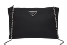 画像をギャラリービューアに読み込む, 極美品 PRADA プラダ チェーンショルダーバッグ トライアングルロゴ 1BF081 ナイロン ブラック シルバー金具 中古 4b008882