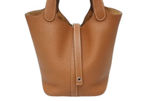 Load image into Gallery viewer, 極美品 HERMES エルメス ハンドバッグ ピコタンロックPM ゴールド トリヨンクレマンス シルバー金具 Y刻印 中古4b009070