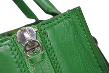 Load image into Gallery viewer, BALENCIAGA バレンシアガ ペーパーミニ 2WAYハンドバッグ 357333 イタリア製 レザー グリーン シルバー金具 美品 中古 4b009101