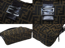 画像をギャラリービューアに読み込む, FENDI フェンディ マンマバケット ワンショルダーバッグ ズッカ柄 キャンバス レザー ブラウン シルバー金具 美品 中古 4b009108