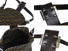 画像をギャラリービューアに読み込む, FENDI フェンディ マンマバケット ワンショルダーバッグ 26425 ズッカ柄 ブラウン キャンバス レザー シルバー金具 美品 中古 4b009112