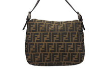 画像をギャラリービューアに読み込む, FENDI フェンディ マンマバケット ワンショルダーバッグ 26425 ズッカ柄 ブラウン キャンバス レザー シルバー金具 美品 中古 4b009113