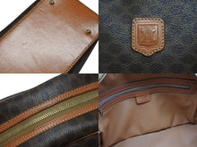 Load image into Gallery viewer, CELINE セリーヌ ヴィンテージ ハンドバッグ カバン ハンドバック 半月型 マカダム ゴールド金具 ブラウン 美品 中古 4b009127