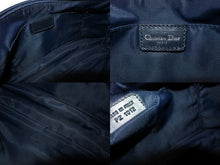 画像をギャラリービューアに読み込む, Christian Dior クリスチャンディオール サドルポーチ アクセサリーポーチ トロッター柄 PZ 1012 ネイビー シルバー金具 美品 中古 4b009142