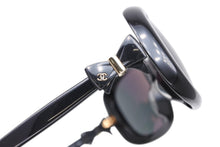 画像をギャラリービューアに読み込む, CHANEL シャネル サングラス アイウェア サイズ58□17 135 ココマーク リボン ブラック ゴールド 美品 中古 4b009173