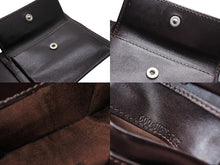 画像をギャラリービューアに読み込む, 極美品 FENDI フェンディ ズッカ柄 二つ折り財布 コンパクトウォレット イタリア製 キャンバス レザー ブラウン 中古 4b009183