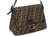 画像をギャラリービューアに読み込む, FENDI フェンディ ズッカ柄 マンマバケット ワンショルダーバッグ 26325 キャンバス レザー ブラウン シルバー金具 中古 4b009219