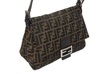 画像をギャラリービューアに読み込む, FENDI フェンディ マンマバケット ショルダーバッグ ズッカ柄 コットンキャンバス レザー ブラウン シルバー金具 美品 中古 4b009231