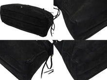 Load image into Gallery viewer, CHROME HEARTS クロムハーツ ショルダーバッグ ヌバック フィリグリークロス クロスボール CHクロスパッチ ブラック 美品 中古 4b009255