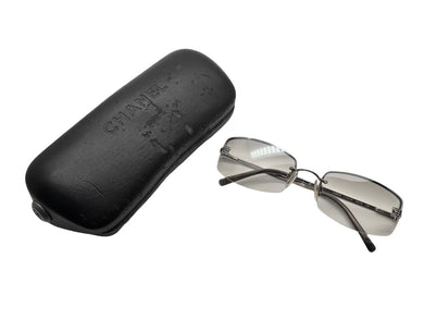 極美品 CHANEL シャネル サングラス ココマーク メガネ 4093-B イタリア製 メタル ラインストーン シルバー金具 サイズ56◻︎16 中古 4b009289