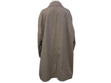 画像をギャラリービューアに読み込む, Christian Dior クリスチャンディオール トレンチコート 193C314A5170 サイズ56 ブラウン 比翼ボタン ロゴ金具 美品 中古 4b009388