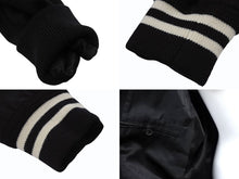 Load image into Gallery viewer, SAINT LAURENT PARIS サンローランパリ テディジャケット スタジャン 354718 ブラックレザー サイズ48 美品 中古 4b009572