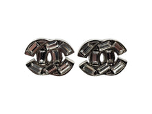 画像をギャラリービューアに読み込む, 極美品 CHANEL シャネル ピアス ココマーク 両耳 07A刻印 4.2g メタル スクエアラインストーン シルバー金具 中古 4b009601