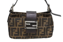 画像をギャラリービューアに読み込む, FENDI フェンディ ズッカ柄 セミショルダーバッグ FFロゴ 26723 キャンバス レザー ブラウン シルバー金具 美品 中古 4b009633