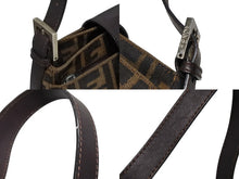 画像をギャラリービューアに読み込む, FENDI フェンディ ズッカ柄 セミショルダーバッグ FFロゴ 26723 キャンバス レザー ブラウン シルバー金具 美品 中古 4b009633