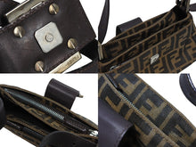 画像をギャラリービューアに読み込む, FENDI フェンディ ズッカ柄 セミショルダーバッグ FFロゴ 26723 キャンバス レザー ブラウン シルバー金具 美品 中古 4b009633