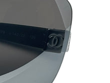 画像をギャラリービューアに読み込む, CHANEL シャネル リムレス サングラス アイウェア 4029 c.142/22 サイズ120 ココマーク ブラック 美品 中古 4b009751