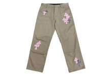 Load image into Gallery viewer, CHROME HEARTS クロムハーツ CARPENTER DOUBLE KNEE カーペンター ダブルニーパンツ サイズ34 クロスボール シルバー925 ベージュ ピンク 美品 中古 4b009772