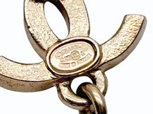 画像をギャラリービューアに読み込む, 極美品 CHANEL シャネル ココマーク ぶら下がりピアス 重量約6.0g C23K刻印 ラインストーン メタル レジン GP 両耳用 中古 4b009795