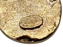 画像をギャラリービューアに読み込む, 極美品 CHANEL シャネル ココマーク ラウンドピアス 重量約4g 16P刻印 ラインストーン カラーストーン ゴールド メタル GP 両耳用 中古 4b009797