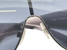 画像をギャラリービューアに読み込む, 極美品 CHANEL シャネル シールド サングラス アイウェア 4136 c.108/87 サイズ125 ココマーク グレー 中古 4b009806