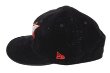 画像をギャラリービューアに読み込む, NEW ERA ニューエラ × DIPLOMATS ディプロマッツ ベースボールキャップ サイズ7 3/4 ベロア ブラック レッド ラメ 美品 中古 4b009823