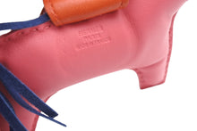 Load image into Gallery viewer, 極美品 HERMES エルメス ロデオチャームMM バッグチャーム アネモネ ブルーイズミール アニョーミロ 中古 4b009829