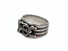 Load image into Gallery viewer, 極美品 CHROME HEARTS クロムハーツ DAGGER RING ダガー リング 指輪 サイズ 重量約14.4g 16号 スターリングシルバー 中古 4b009929