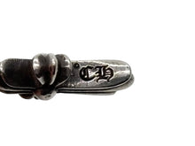 Load image into Gallery viewer, CHROME HEARTS クロムハーツ CHクロス ベビーファット チャーム ペンダントトップ 重量2.0g シルバー 2004/.925刻印 美品 中古 4b009932