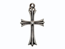 Load image into Gallery viewer, 極美品 CHROME HEARTS クロムハーツ CH CRS LRG W/BALE ラージCHクロス Wベイル ペンダントトップ 重量約44.3g 中古 4b009935