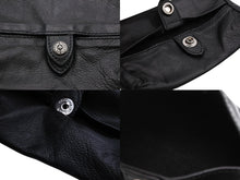 Load image into Gallery viewer, CHROME HEARTS クロムハーツ レザーティッシュケース ティッシュカバー ホースシュー ブラック シルバー925 シルバー金具 美品 中古 4b009938