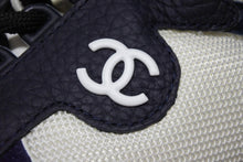 画像をギャラリービューアに読み込む, 新品同様 CHANEL シャネル ハイカットスニーカー ココマーク W G38804 ファブリック スエードカーフスキン ラバースキン 中古 4b009949