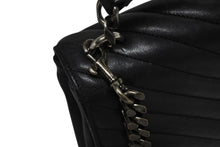 Load image into Gallery viewer, 極美品 SAINT LAURENT サンローラン カレッジ チェーンショルダーバッグ ハンドバッグ YSL ブラック ガンメタル金具 中古 4b009965