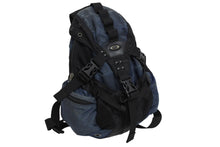 画像をギャラリービューアに読み込む, OAKLEY オークリー Mini Icon Backpack アイコン ミニバックパック リュック ブラック ブルー テック ナイロン メタルロゴ 美品 中古 4b009994