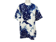 Load image into Gallery viewer, LOUIS VUITTON ルイヴィトン 22SS 半袖Tシャツ RM222M NPG HNY26W サイズM モノグラム ブルー ホワイト ペイズリー柄 総柄 美品 中古 4b010006