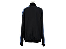 Load image into Gallery viewer, LOUIS VUITTON ルイ ヴィトン トラックジャケット RM231M ニット ナイロン 23SS LV ロゴ モノグラム フェアアイル 美品 中古 4b010011