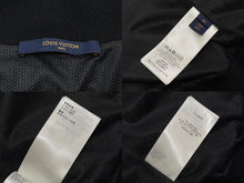 Load image into Gallery viewer, LOUIS VUITTON ルイ ヴィトン トラックジャケット RM231M ニット ナイロン 23SS LV ロゴ モノグラム フェアアイル 美品 中古 4b010011