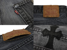 Load image into Gallery viewer, CHROME HEARTS クロムハーツ セメタリー クロスパッチ デニム パンツ リーバイス LEVI`S 501 サイズ31 ブラック 美品 中古 4b010029